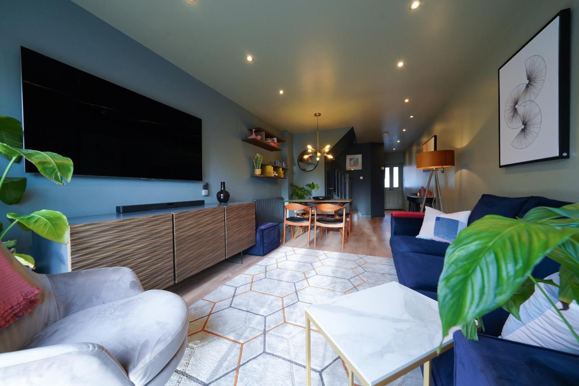 Castle Townhouse Kenilworth - Private Parking - 24 Hr Gym Access - Town Centre Lejlighed Værelse billede